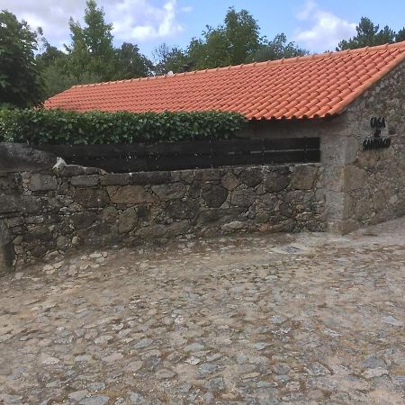 Вилла Casas De Santiago Вила-Нова-ди-Сервейра Экстерьер фото