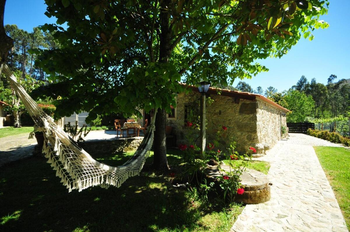 Вилла Casas De Santiago Вила-Нова-ди-Сервейра Экстерьер фото