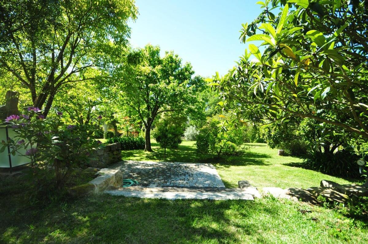 Вилла Casas De Santiago Вила-Нова-ди-Сервейра Экстерьер фото